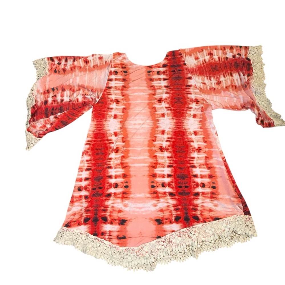Boho Red Tie-Dye Bell Sleeved Tunic with Lace Accents - Picture 5 of 5
